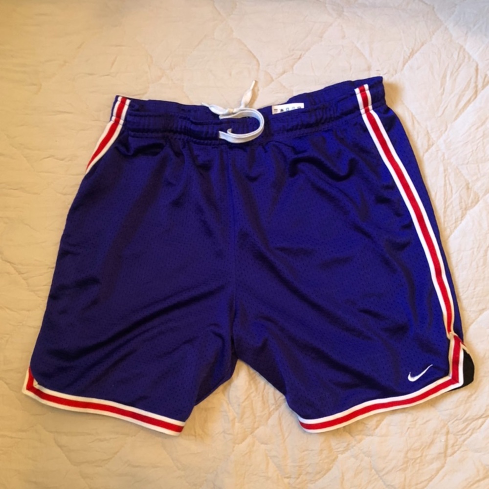 Basketball shorts
